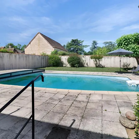 Le Tsilaosa Piscine-charme-detente Βίλα